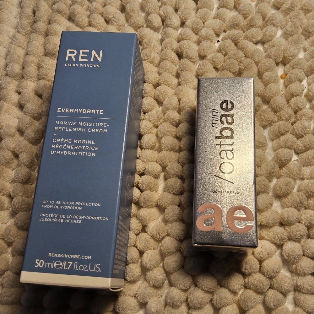 New Bundle with Ren Clean Skincare Cream and Toy Factory Makeup Remover